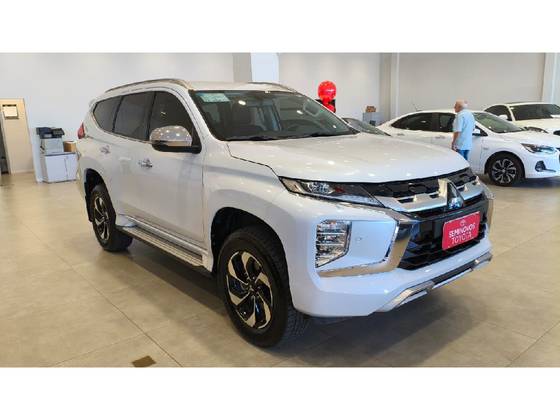 MITSUBISHI PAJERO SPORT 2.4 16V MIVEC TURBO DIESEL HPE AWD AUTOMÁTICO MITSUBISHI PAJERO SPORT 2.4 16V MIVEC TURBO DIESEL HPE AWD AUTOMÁTICO